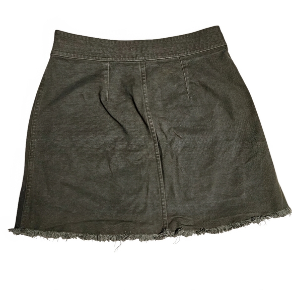 Madewell Raw Hem A-line Button Front Denim Mini Skirt in Kale Olive Green size 4 - Picture 3 of 8